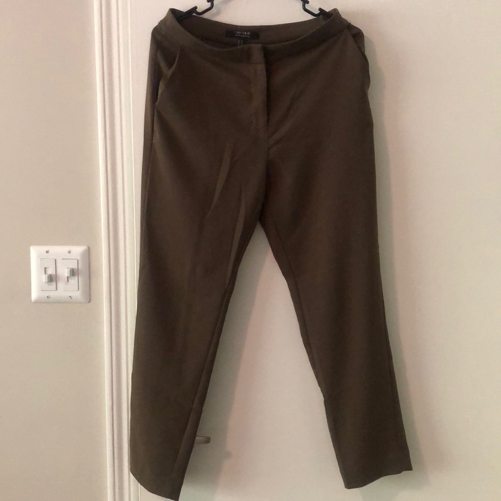 Forever 21 slacks never worn